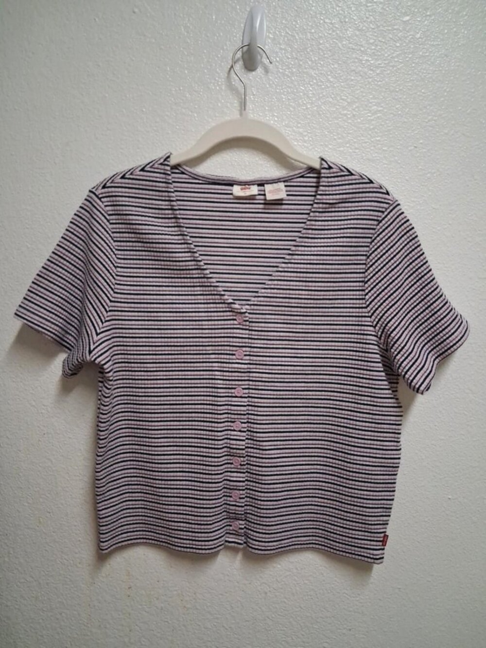 Levi’s Women’s Striped V-Neck Button Front Top XL Blush Pink White Black